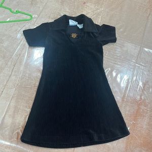 Girls velvet dress, shirt sleeve, black, size 5T, worn once